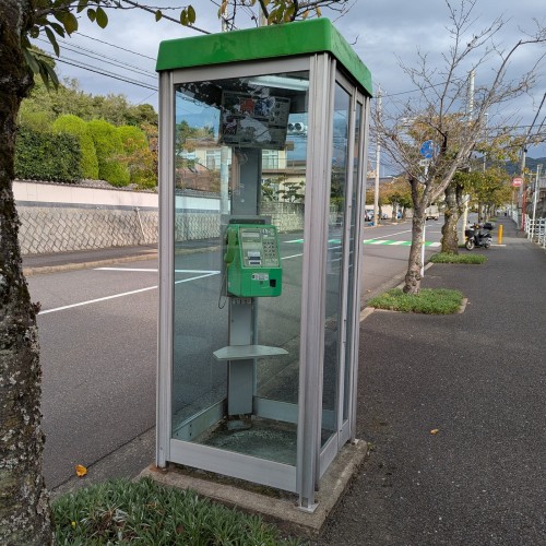 2025-11-02電話ボックス02