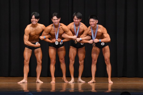 010関西学生クラシックフィジーク175cm以下級