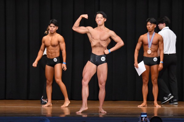 014関西学生クラシックフィジーク175cm超級