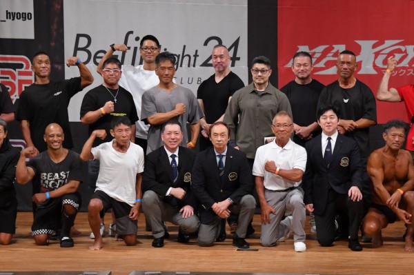 兵庫県60回記念大会集合写真04